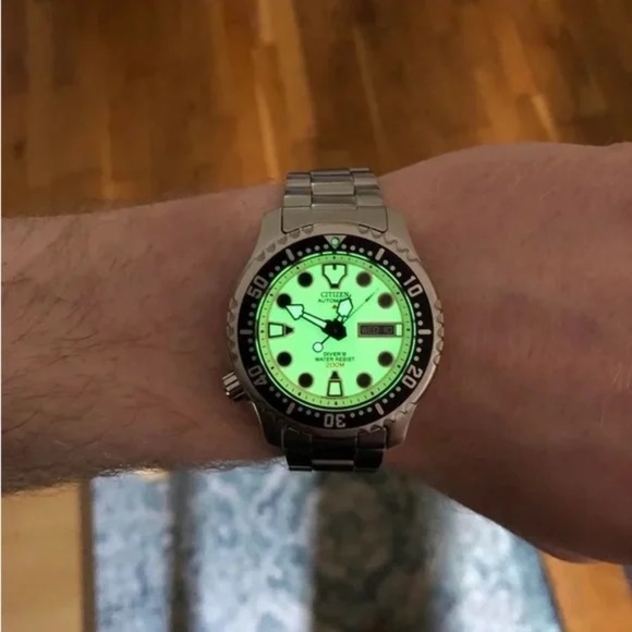 Citizen Promaster Green Lume (NY0040-50W) - Picture 1 of 9